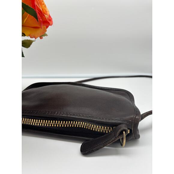 Vtg Old Coach east west brown leather zipper pouch 1979 #142-0321 Made in NYC - Picture 4 of 8